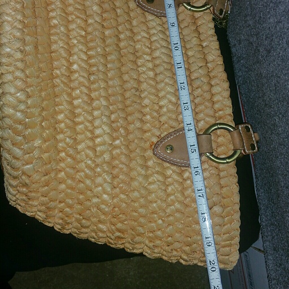 Tommy Bahamas tote - Picture 4 of 4